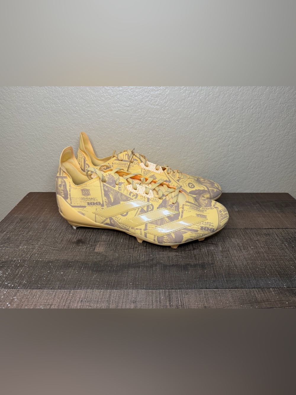 Adidas Adizero Electric II “Currency Neutral”
- Size 10 Men.